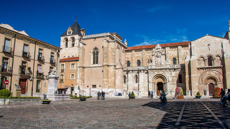 �������� ������� ������� - ���� (Leon)