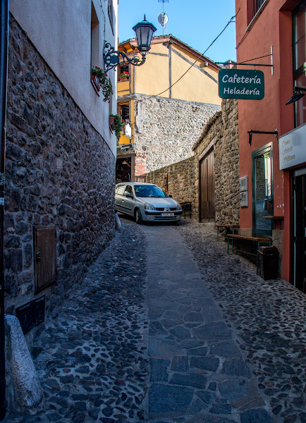 ����� (Potes)