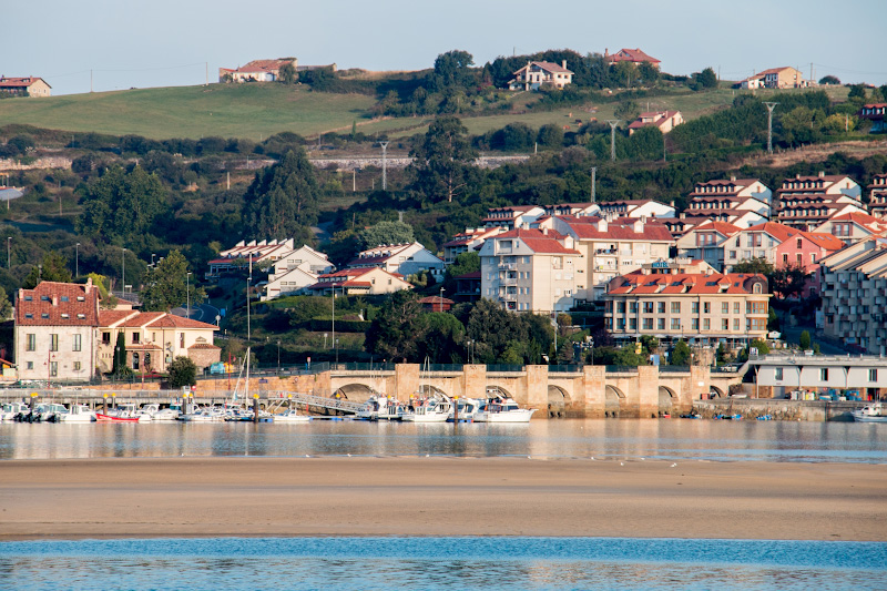 ���-�������-��-��-������� (San Vicente de la Barquera)