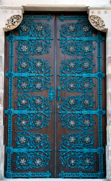�������� (Comillas)