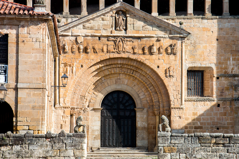 ����������-����-��� (Santillana del Mar)