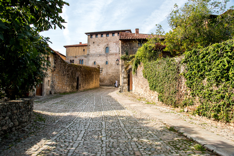 ����������-����-��� (Santillana del Mar)