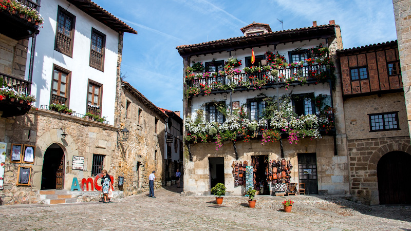 ����������-����-��� (Santillana del Mar)