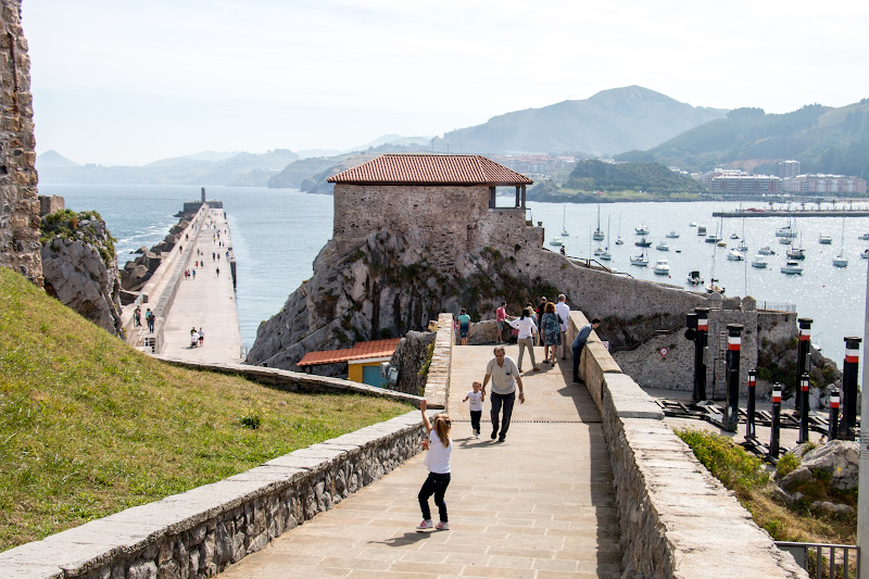 ������-�������� (Castro Urdiales)