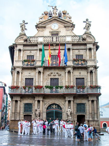 �������� (Pamplona)