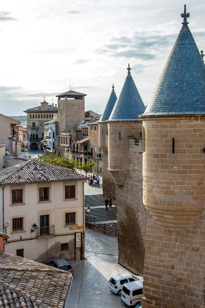 ����� (Olite)