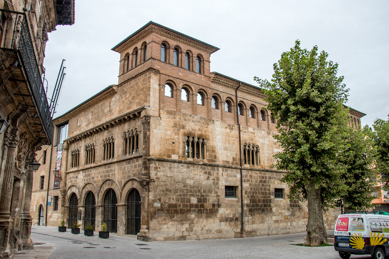 Palacio De Los Reyes De Navarra - ������� (Estella)