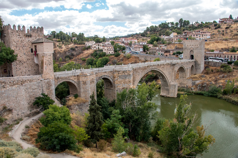 ������ (Toledo)